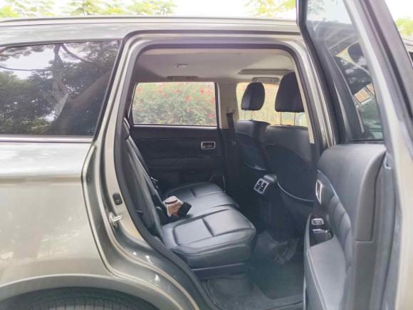 [佛山·粤E] 二手三菱欧蓝德2019款 2.4L 四驱致享版 7座 国V