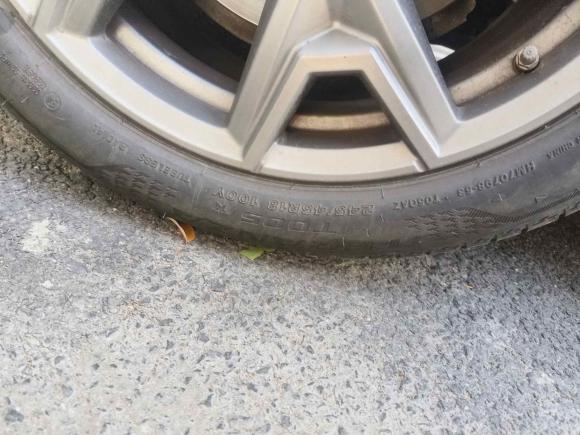 [上海·沪A] 二手宝马宝马i32024款 eDrive 35 L