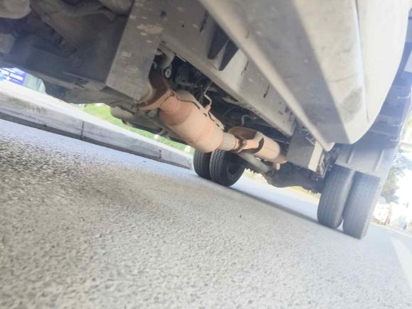 [成都·川A] 二手长安跨越跨越王X52018款 1.5L中配型单排后双轮标准货箱DK15C