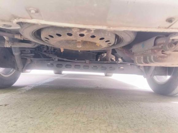 [南京·苏A] 二手别克别克GL82013款 2.4L CT豪华商务舒适版