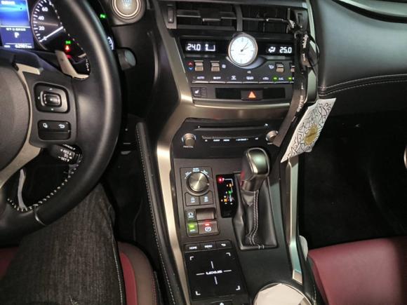 [上海·沪E] 二手雷克萨斯雷克萨斯NX2018款 300 前驱 锋行版