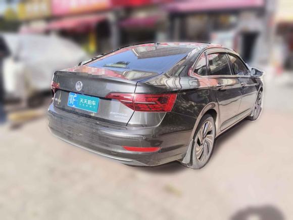 [武汉·鄂F] 二手大众速腾2022款 200TSI DSG超越版