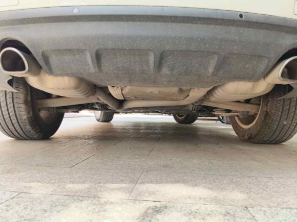 [武汉·鄂A] 二手奥迪奥迪Q52015款 40 TFSI 进取型