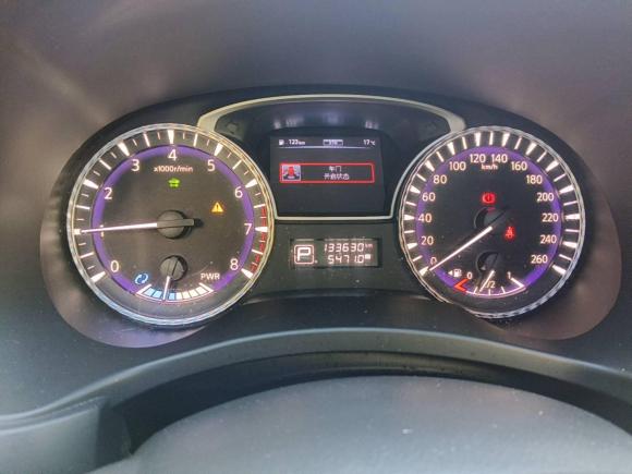 [深圳·粤B] 二手英菲尼迪英菲尼迪QX602014款 2.5 S/C Hybrid 两驱卓越版