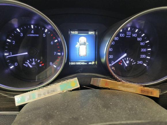 [济南·鲁A] 二手哈弗哈弗H92016款 2.0T 四驱豪华型 7座