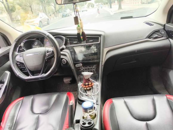 [上海·沪C] 二手启辰启辰D602018款 1.6L CVT智联精英版