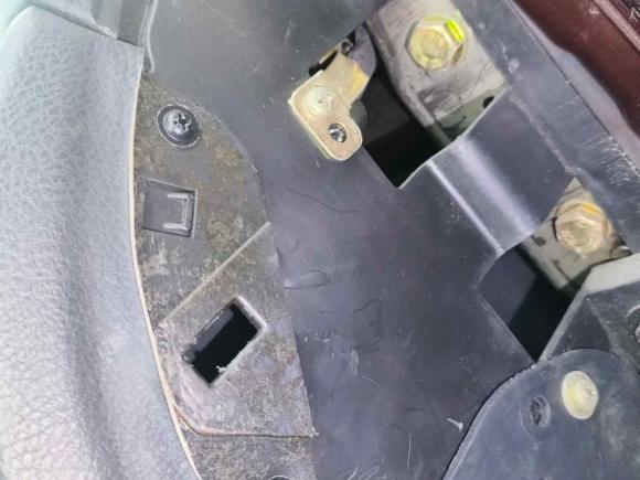 [济南·鲁A] 二手江铃驭胜S3502016款 2.0T 自动四驱汽油豪华天窗版5座