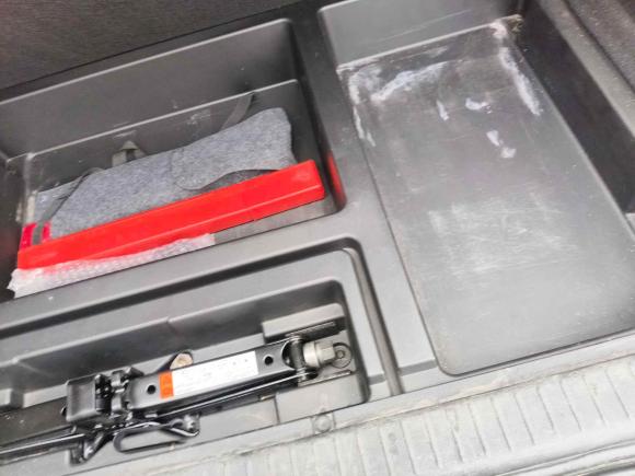 [西安·陕A] 二手比亚迪元2017款 1.5L 自动酷炫时尚型