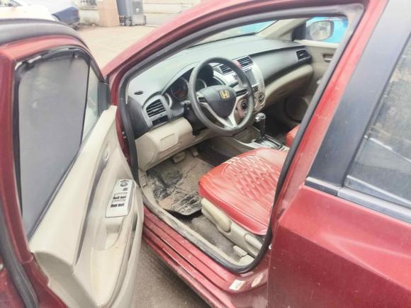 [义乌·浙G] 二手本田锋范经典2011款 1.5L 自动精英品致版