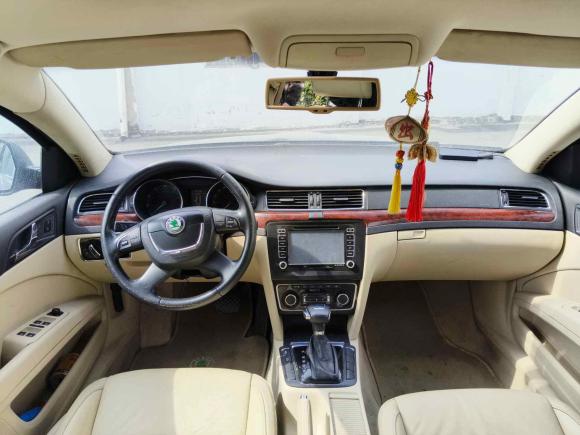 [上海·沪C] 二手斯柯达昊锐2009款 1.8TSI 自动贵雅版