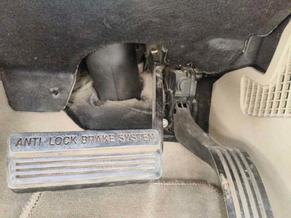 [深圳·粤B] 二手别克别克GL82013款 3.0L XT豪华商务旗舰版