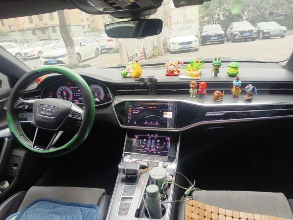 [上海·沪D] 二手奥迪奥迪A6L2020款 45 TFSI 臻选动感型