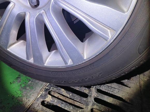 [济南·鲁A] 二手路虎揽胜极光2015款 2.0T 五门智耀版