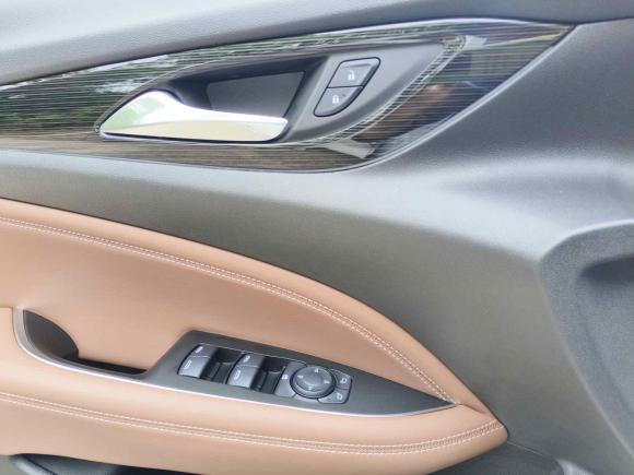 [上海·苏U] 二手别克君威2020款 552T 豪华型