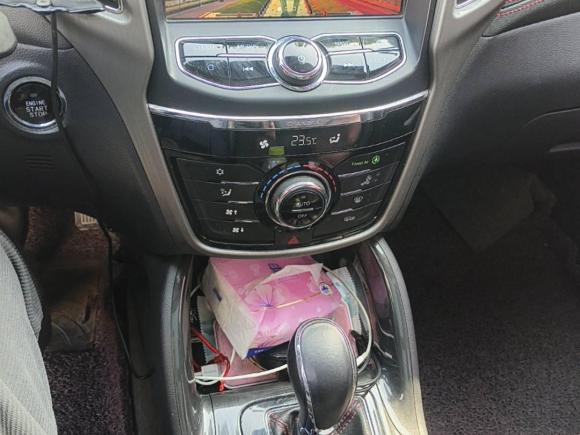 [青岛·吉B] 二手长安长安CS752017款 尚酷版 1.5T 自动锋锐型