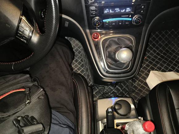 [合肥·皖A] 二手哈弗哈弗H62015款 升级版 1.5T 手动两驱精英型