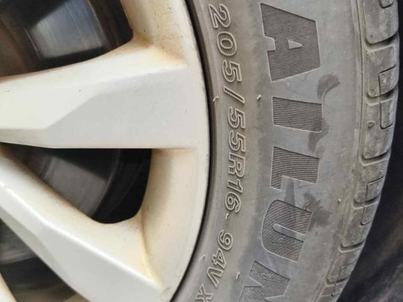 [上海·沪A] 二手荣威荣威i6新能源2017款 45T 混动互联智享版