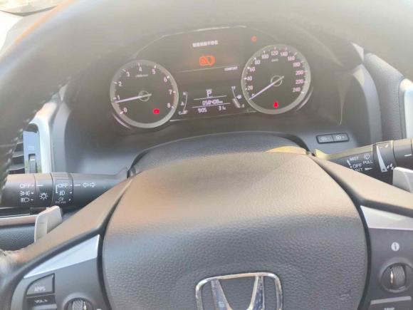 [广州·粤A] 二手本田本田UR-V2017款 370TURBO 两驱尊贵版 国V