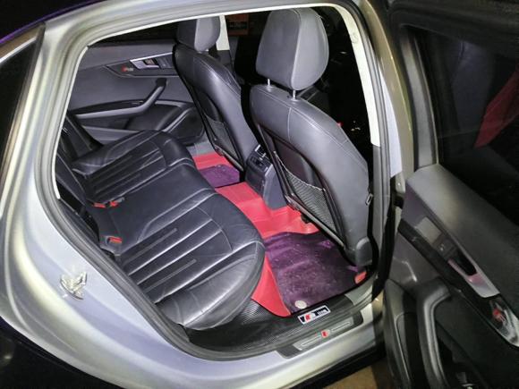 [南昌·赣A] 二手奥迪奥迪A4L2018款 30周年年型 40 TFSI 时尚型