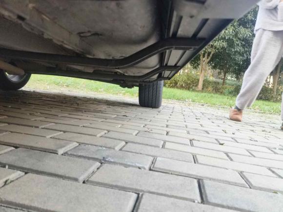 [湖州·浙E] 二手长安长安CS352015款 1.6L 手动豪华型 国V