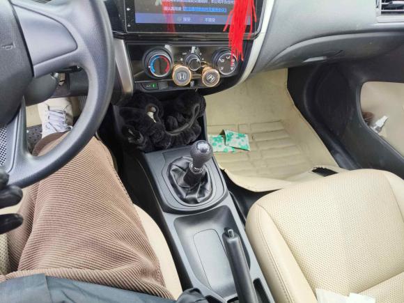 [合肥·皖D] 二手本田锋范2015款 1.5L 手动舒适版