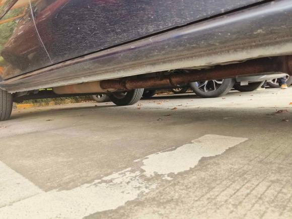 [上海·沪L] 二手别克别克GL82012款 2.4L BASE舒适版