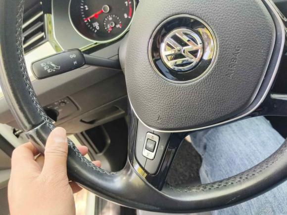 [苏州·苏E] 二手大众蔚揽2017款 380TSI 两驱舒行版