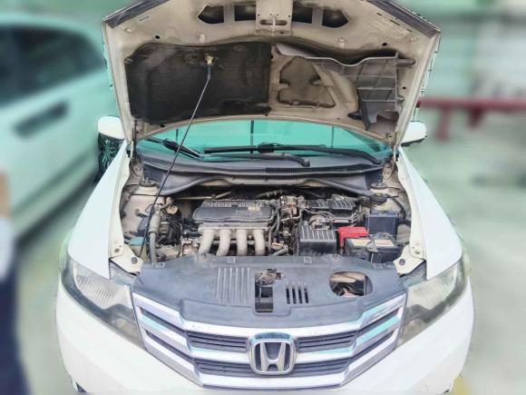 [深圳·粤P] 二手本田锋范经典2012款 1.5L 自动精英版