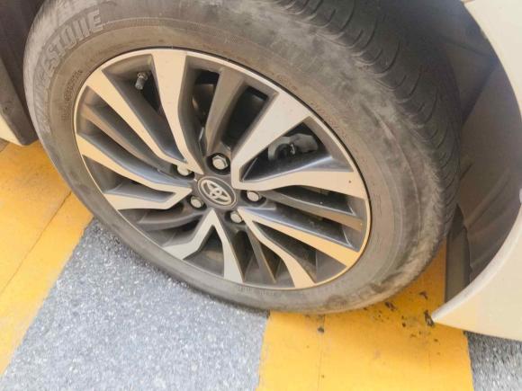 [深圳·粤B] 二手丰田卡罗拉双擎E+2019款 1.8L E-CVT领先版