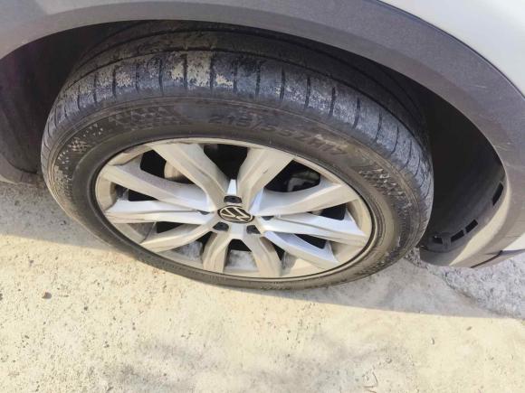 [济南·鲁A] 二手大众T-ROC探歌2022款 280TSI DSG两驱精英PLUS