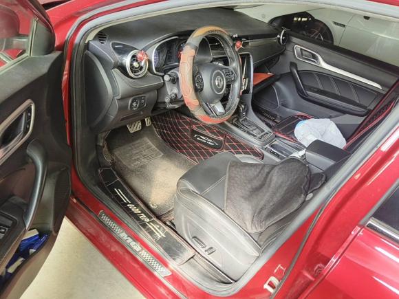 [上海·沪F] 二手名爵MG62019款 20T 自动运动版