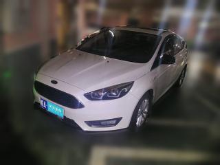 福特福克斯2017款 两厢 EcoBoost 180 自动精英型