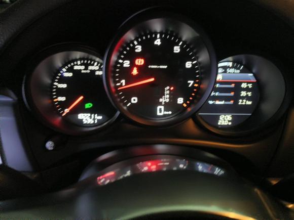 [上海·沪A] 二手保时捷Macan2016款 Macan 2.0T