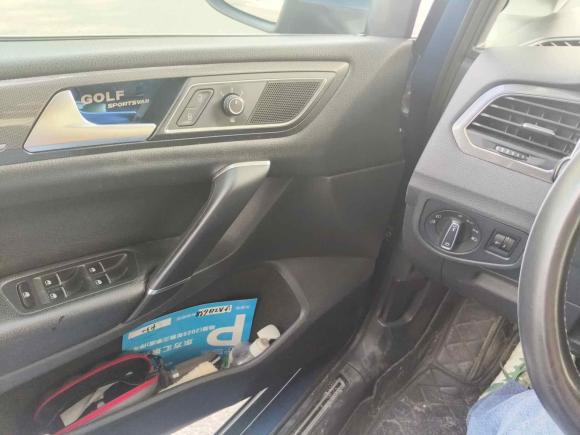 [上海·沪A] 二手大众高尔夫·嘉旅2016款 230TSI 手动进取型