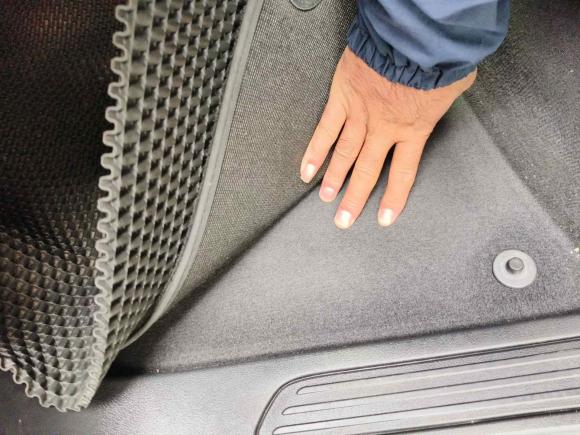 [杭州·浙F] 二手大众途锐2011款 3.0TSI 高配型