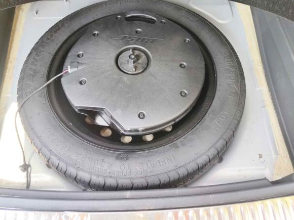 [西安·陕A] 二手红旗红旗HS52019款 2.0T 智联旗享版