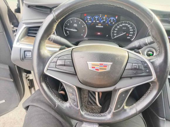 [上海·皖M] 二手凯迪拉克凯迪拉克XT52016款 28T 四驱领先型