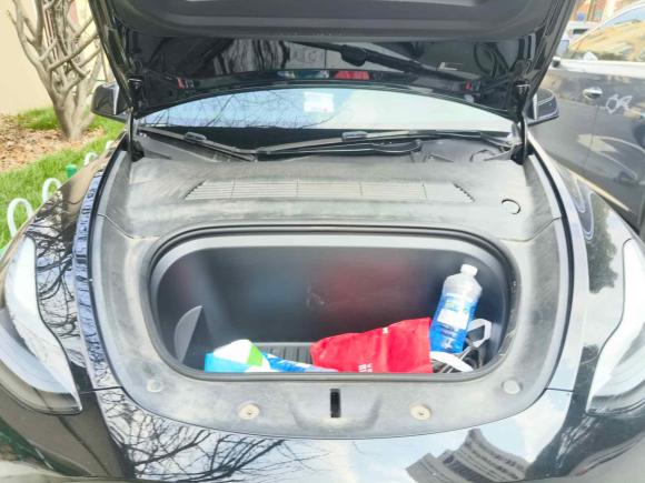 [上海·沪A] 二手特斯拉Model Y2022款 改款 后轮驱动版