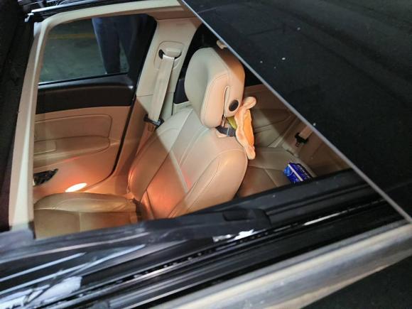 [常州·苏D] 二手雷诺纬度2011款 2.5L 自动豪华导航版