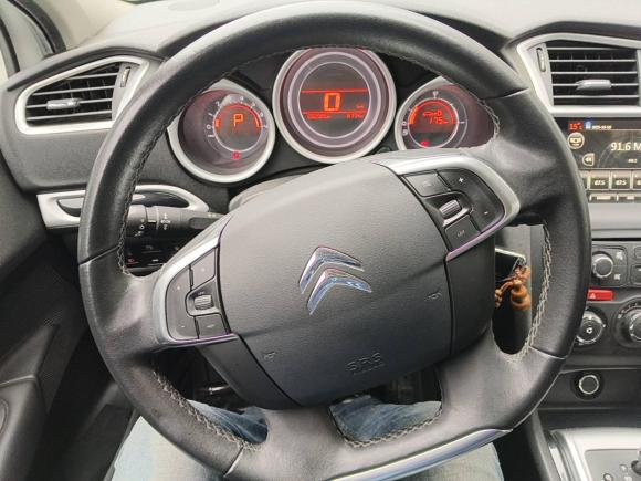 [西安·陕A] 二手雪铁龙雪铁龙C4L2015款 1.2T 自动豪华版