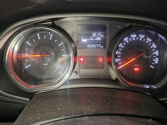 [嘉兴·浙F] 二手雪铁龙雪铁龙C3-XR2015款 1.6L 手动先锋型