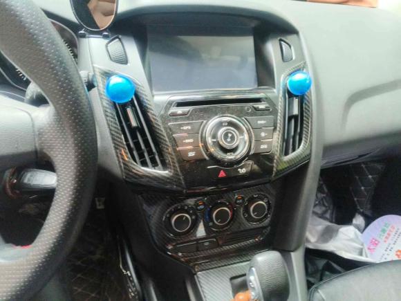 [广州·粤A] 二手福特福克斯2012款 两厢 1.6L 自动舒适型