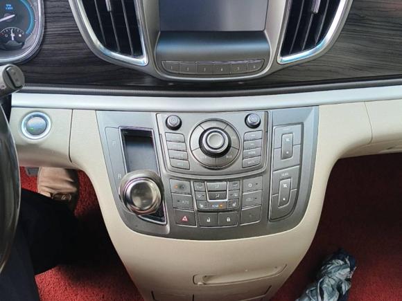 [无锡·苏B] 二手别克别克GL82011款 3.0L XT豪华商务旗舰版