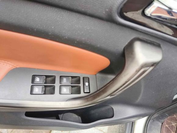 [湖州·浙E] 二手长安欧尚长安欧尚CX702016款 1.6L 手动豪华型