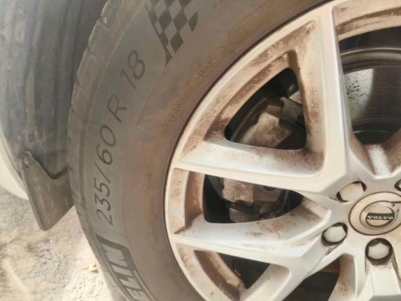 [上海·沪E] 二手沃尔沃沃尔沃XC602021款 T5 四驱智逸豪华版