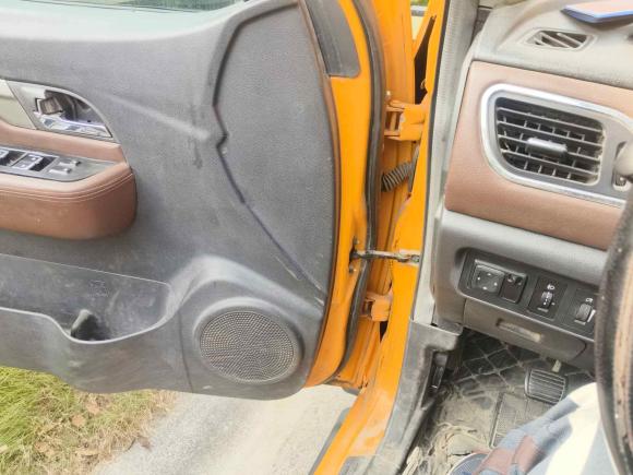 [上海·苏F] 二手江汽集团江淮V72018款 2.0T 两驱豪华型长轴D19TCIE13