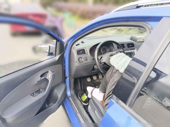 [上海·沪C] 二手大众Polo2014款 1.6L Cross Polo 手动