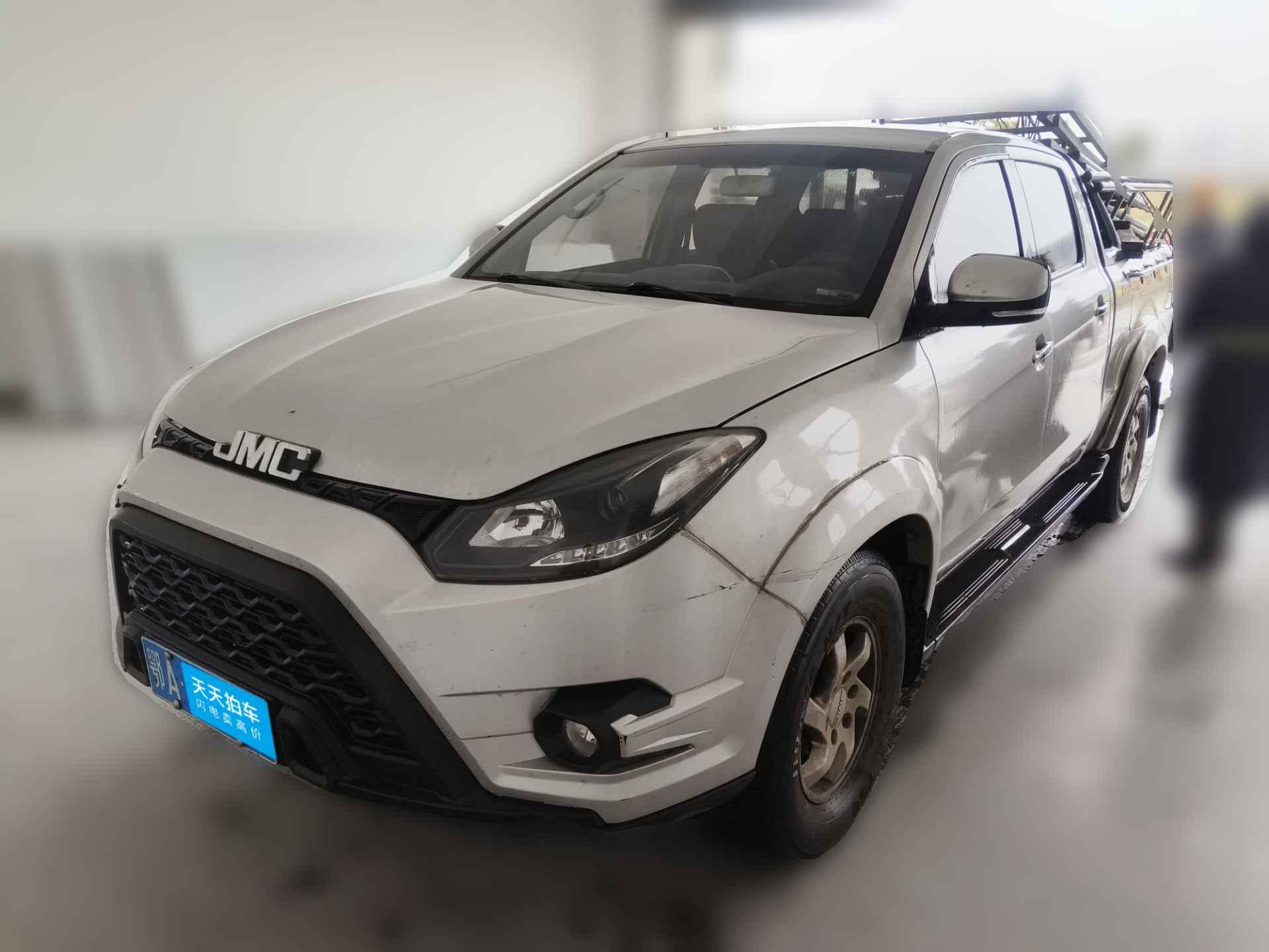 [武汉·鄂A] 江铃域虎52018款 2.4T经典版柴油手动四驱超豪华型长轴JX4D24A5L