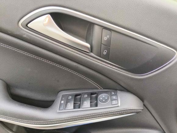 [成都·川A] 二手奔驰奔驰CLA2017款 CLA 200 动感型