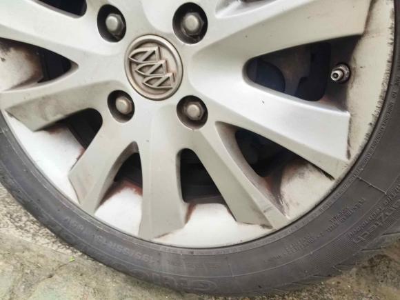 [上海·粤B] 二手别克凯越2013款 1.5L 自动尊享型